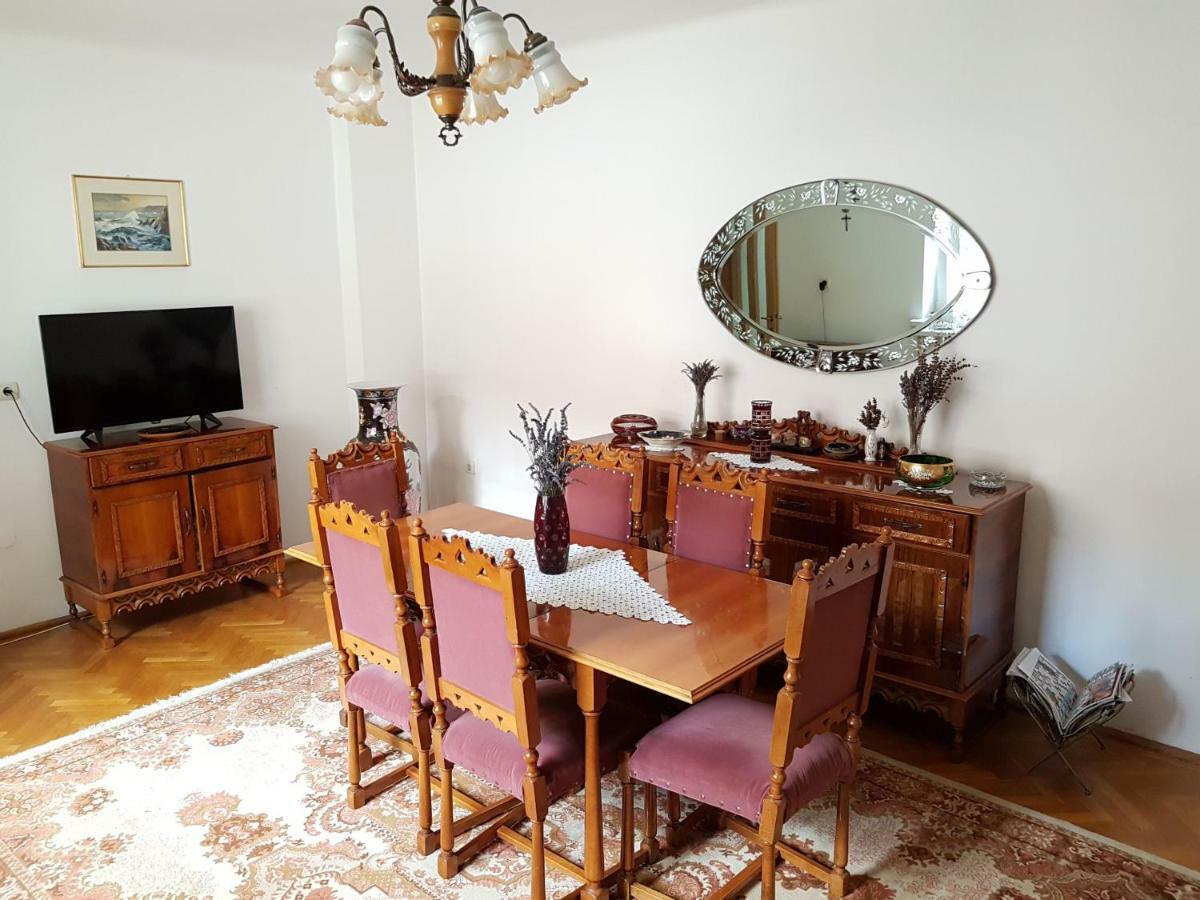 Вілла Casa Bunicilor Colonia Sase Martie Екстер'єр фото